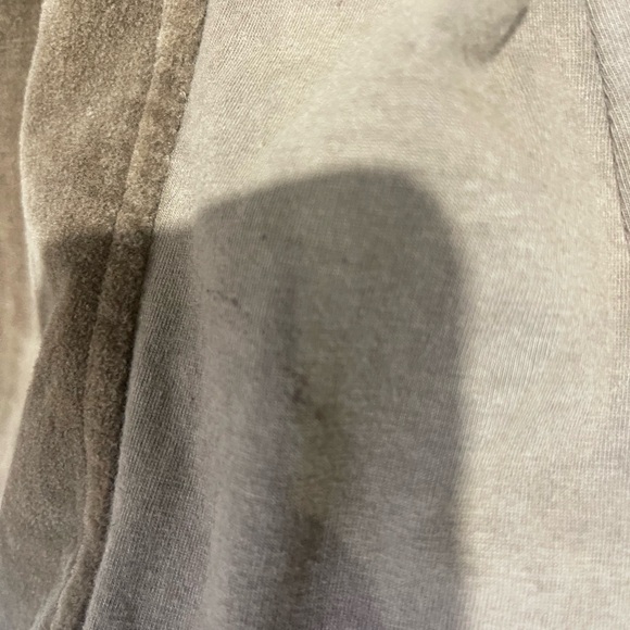 Tunic - Picture 4 of 5